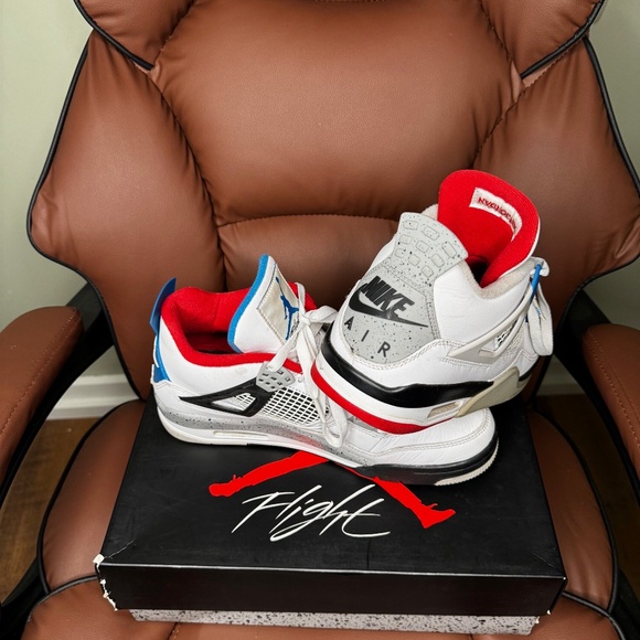 Air Jordan 4 Retro SE White/Military Blue/Red main image 4